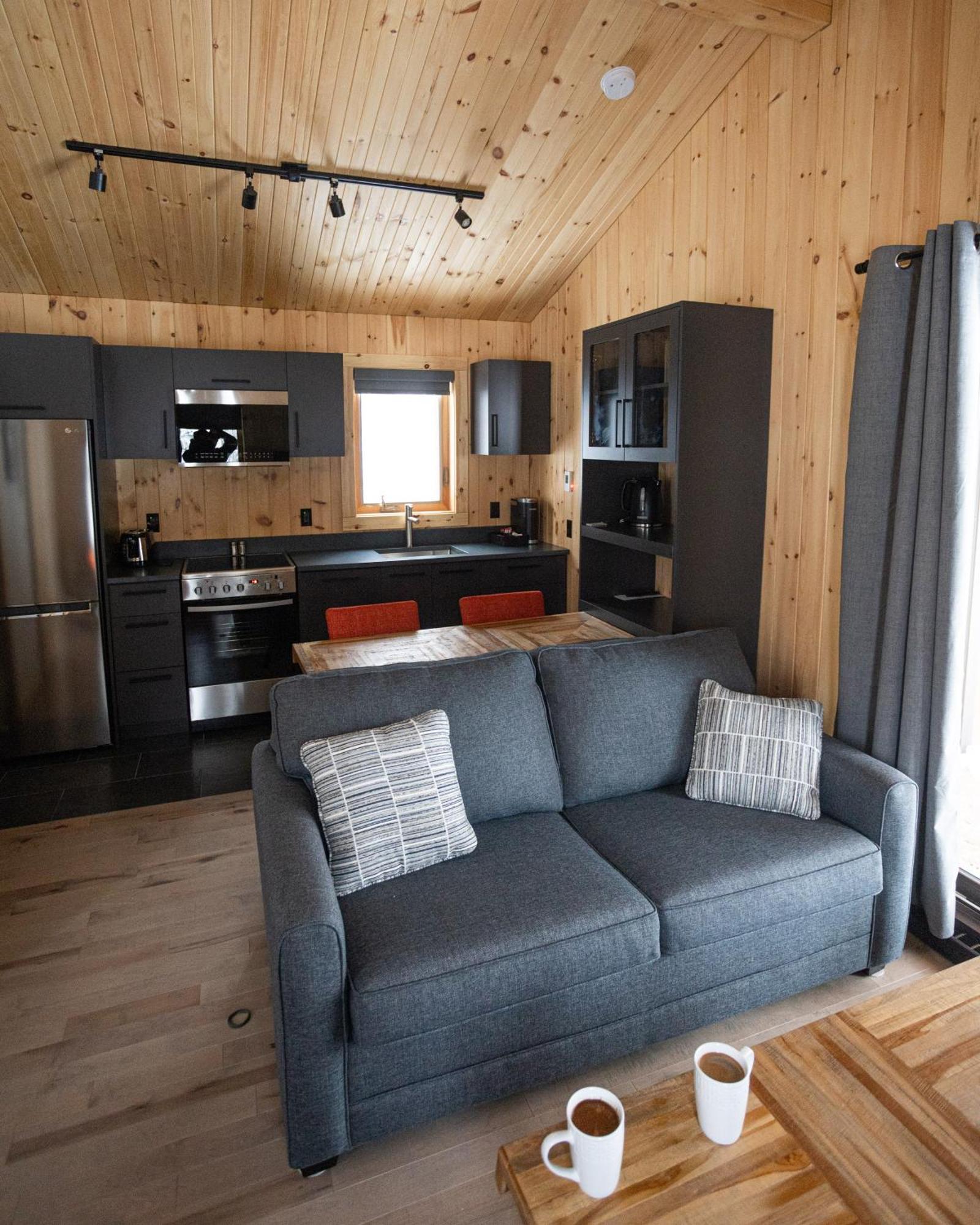 Le Grand R Hotel Saint-Donat-de-Montcalm Exterior foto